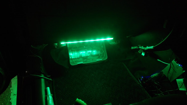 WiLL VSの配線作業・DIY・配線引き直し・LEDに関するカスタム事例の投稿画像4枚目