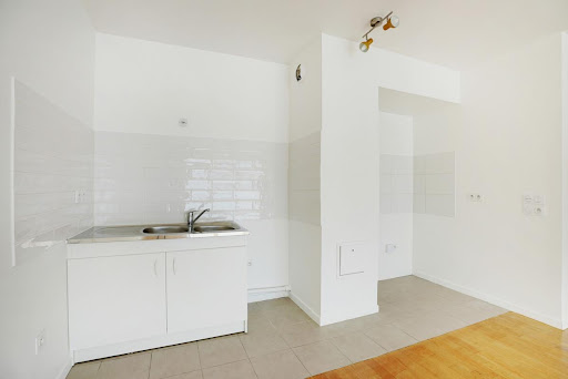 Apartment 5