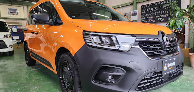 thumb-upさんが投稿したRENAULTKANGOO・カングー・コーティング・ガラスコーティング・セラミックコーティングに関するカスタム事例の投稿画像2枚目