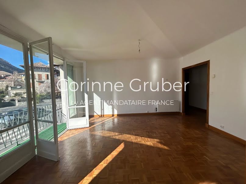 Vente appartement 5 pièces 88.85 m² à Digne-les-Bains (04000), 155 000 €