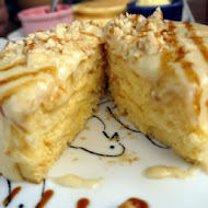 Uzna Omom 杏桃鬆餅屋