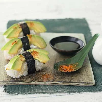 Avocado Nigiri (3 Pcs)