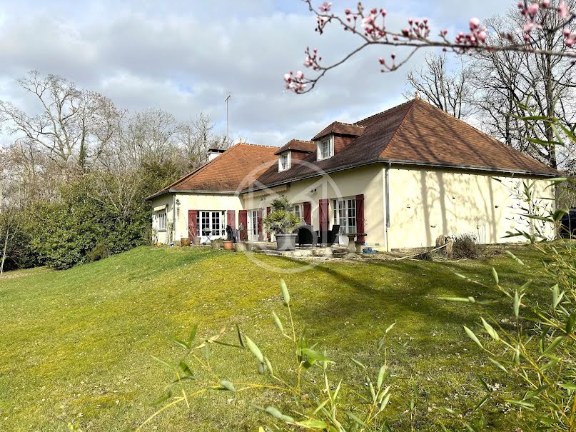 Vente maison 8 pièces 320 m² à Chatellerault (86100), 420 000 €