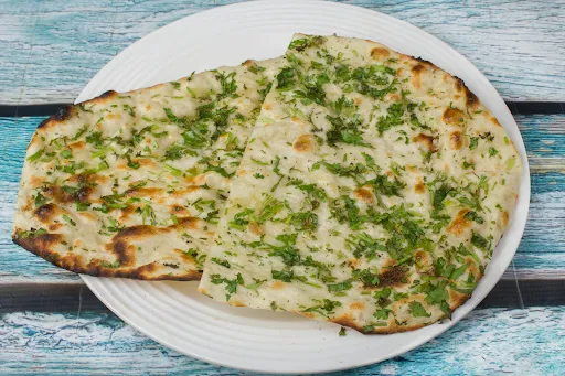 Kothmir Butter Naan