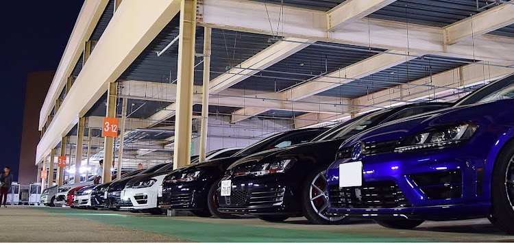 ゴルフのオフ会・シーケンシャルウインカーに関するカスタム事例の投稿画像1枚目