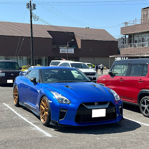 NISSAN GT-R R35