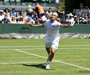 Ruben Bemelmans zorgt voor ware stunt tegen Wawrinka-killer en staat in de derde ronde op Wimbledon