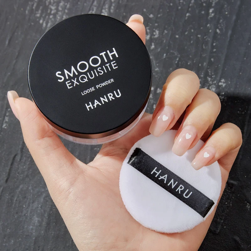 Kit de Maquiagem 4 Peças com Pó Isolado, para um Acabamento Impecável. Perfeito para um Rosto Radiante e uma Aparência Profissional.