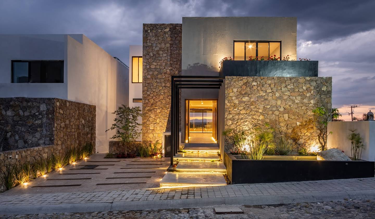 House with pool and garden San Miguel de Allende