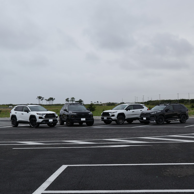 RAV4のいつもコメントいいねありがとうございます🙇・K&SファンMT・盗撮カメラマンは岩手にもいた・参加者の皆さんありがとうございましたに関するカスタム事例の投稿画像3枚目