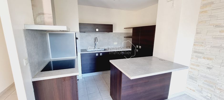 Vente appartement 3 pièces 67.42 m² à Bagnols-sur-ceze (30200), 212 000 €