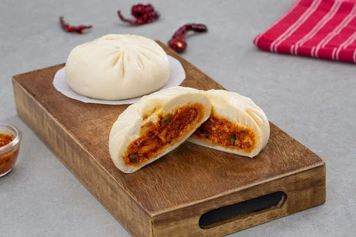 Schezwan Chicken Bao [2 Pcs]