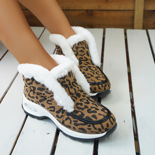 Title 5, Womens Winter Snow Boots with Air Cushion Sole...