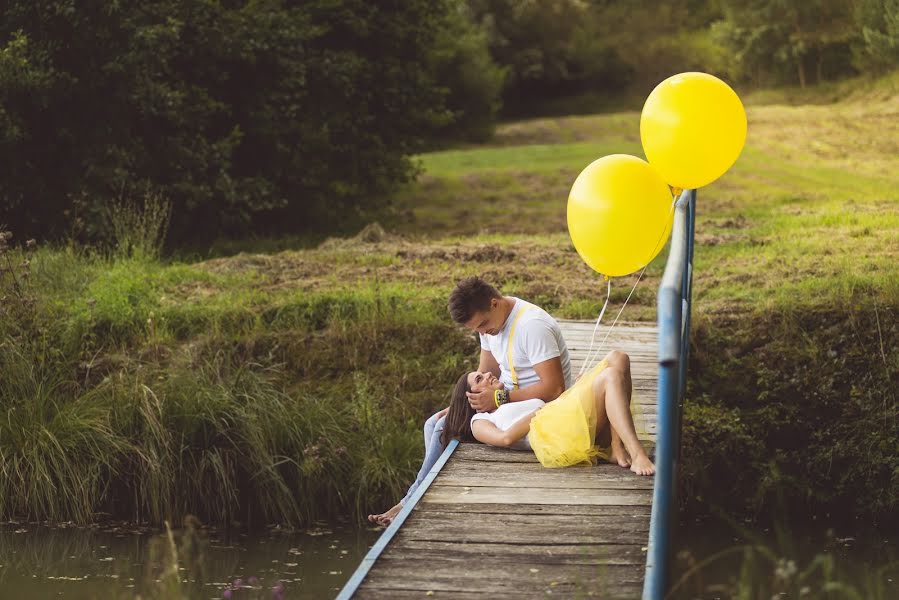 Fotograf ślubny Katarína Komžíková (komzikova). Zdjęcie z 9 lutego 2015