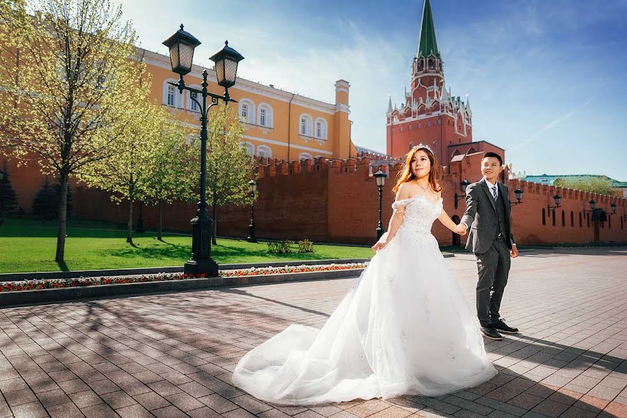 Fotografer pernikahan Aleksandra Tikhova (aleksti). Foto tanggal 24 Mei 2018