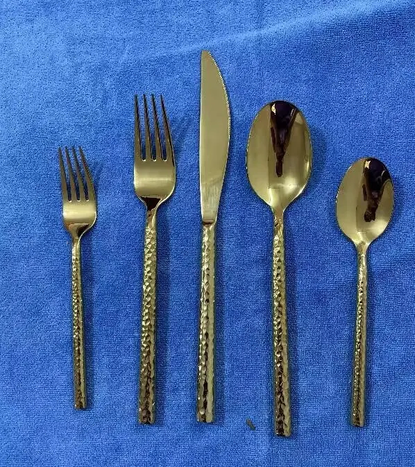 304 Set noža i viljuške za odreske za hotele od nerđajućeg čelika i kašičice za kafu. Izdržljiv i elegantan pribor.
