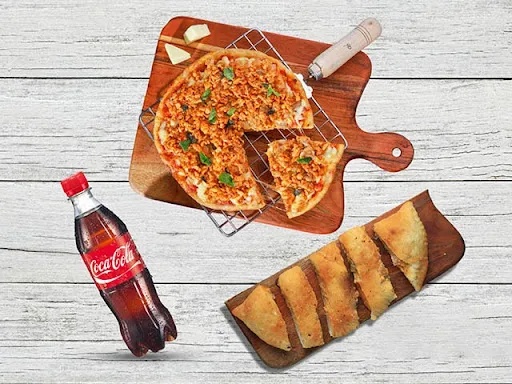 Spicy Chicken Keema Pizza + Butter Chicken Garlic Bread