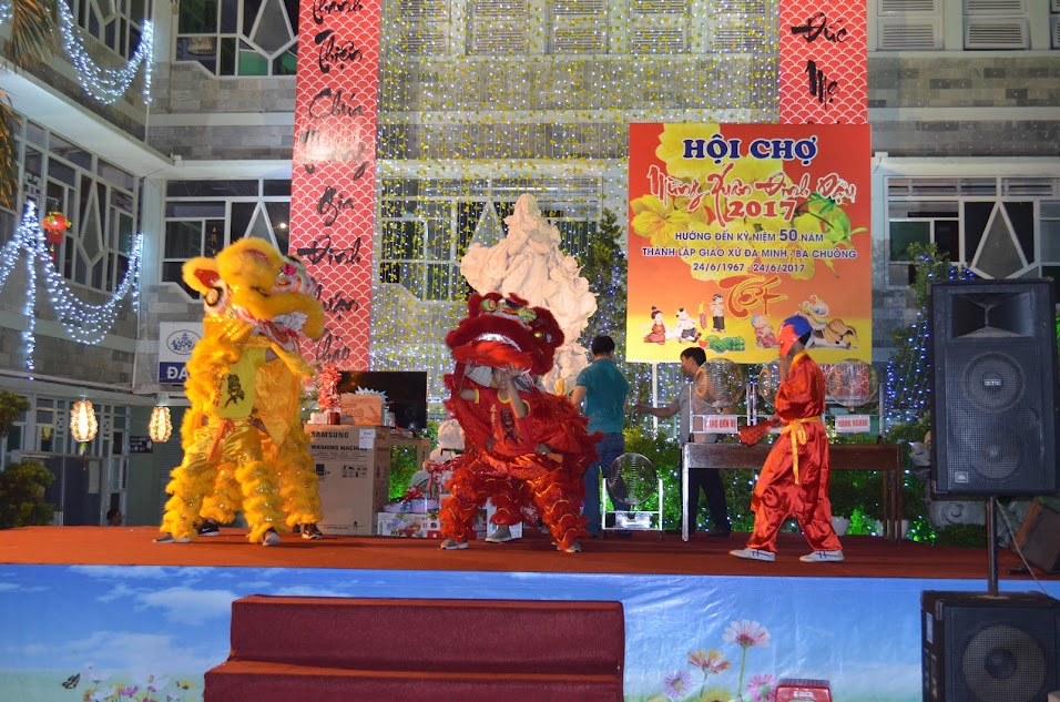 Hội chợ Xuân Đinh Dậu 2017