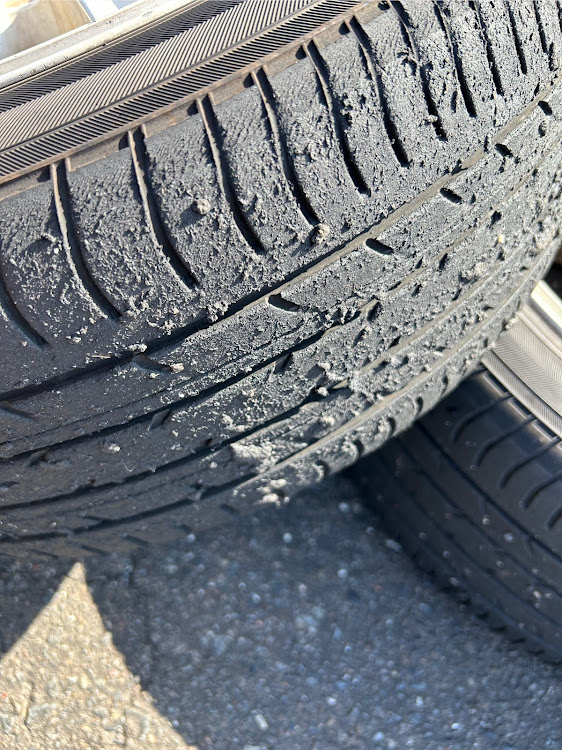 GR86のジムカーナ・GR86・R1R・デフが欲しい・本気で踏みますに関するカスタム事例の投稿画像5枚目