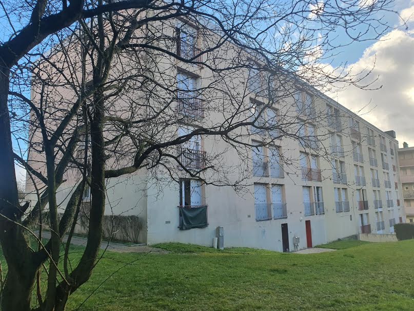 Vente appartement 1 pièce 13 m² à Evreux (27000), 26 000 €