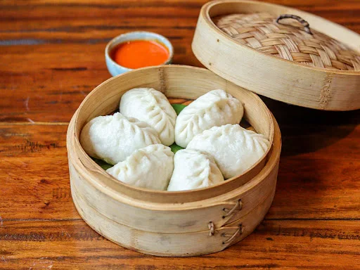 Veg & Cheese Tibetan Momo [6 Pieces]