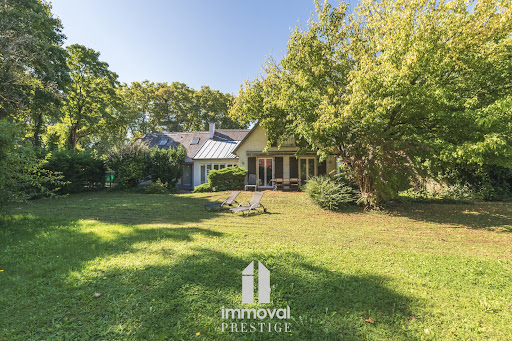 Maison avec jardin et terrasse 1