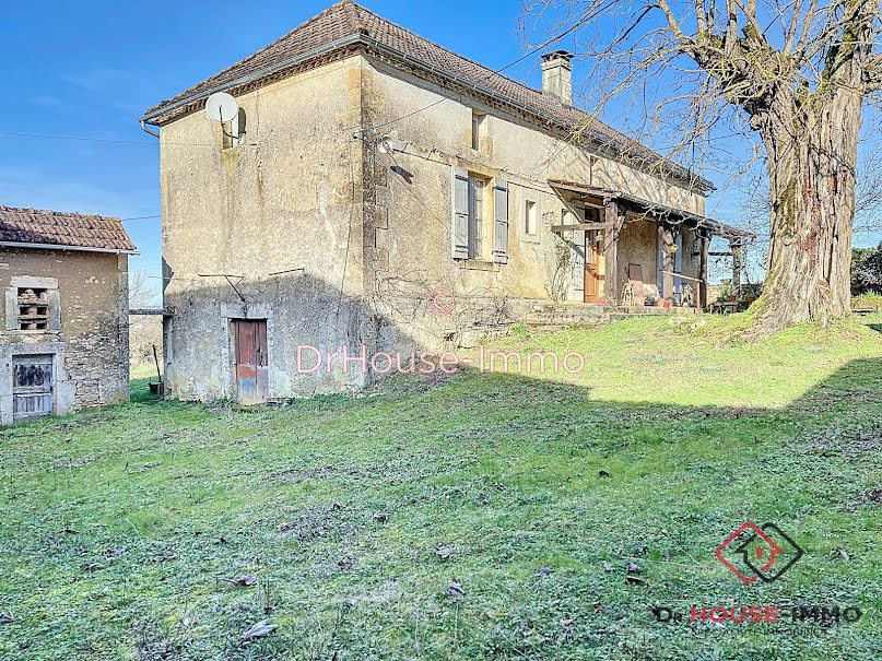 Vente maison 5 pièces 78.5 m² à Coulaures (24420), 135 000 €