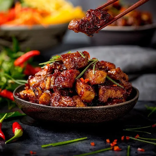 Crispy Pork In Honey Chilli Sauce