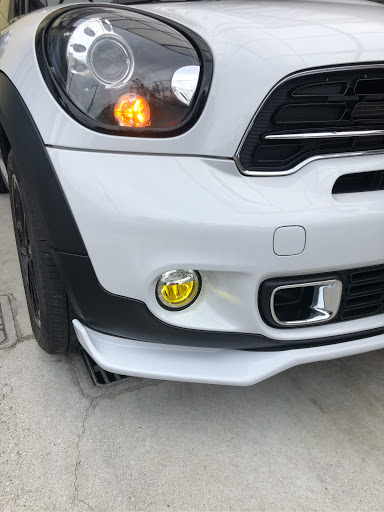 ミニ Mini クロスオーバーを華麗にカスタム By Tomo 04 22 みんカラにも投稿してますが 雨の夜の山道 濃霧時 白フォグでは見にくく黄フォグに Cartune