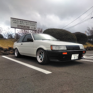 カローラレビン AE86