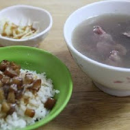 西羅殿牛肉湯