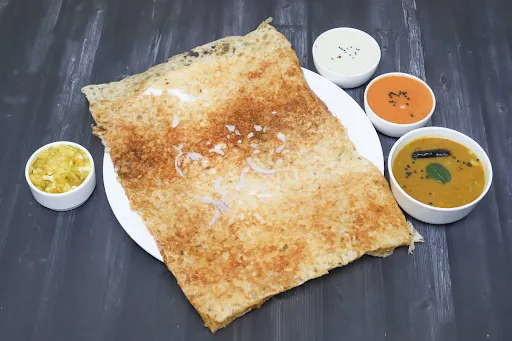 Onion Rava Masala Dosa