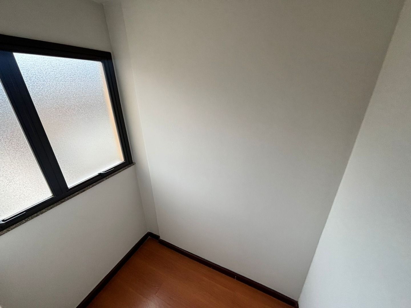 Apartamento para Alugar em Centro, Nova Friburgo - RJ - Foto 14