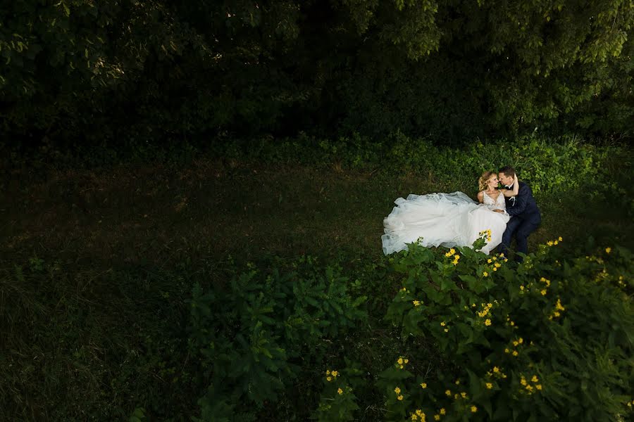 Fotógrafo de casamento Marco Biasini (mbiasiniprofili). Foto de 20 de outubro 2020