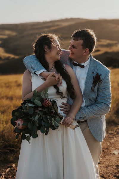 Fotografo di matrimoni Alysha Bannister (capturedbylysh). Foto del 14 giugno 2022