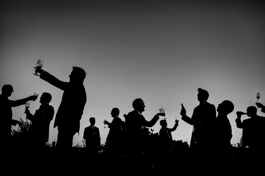 Fotograf ślubny Marius Barbulescu (mariusbarbulescu). Zdjęcie z 1 kwietnia 2014