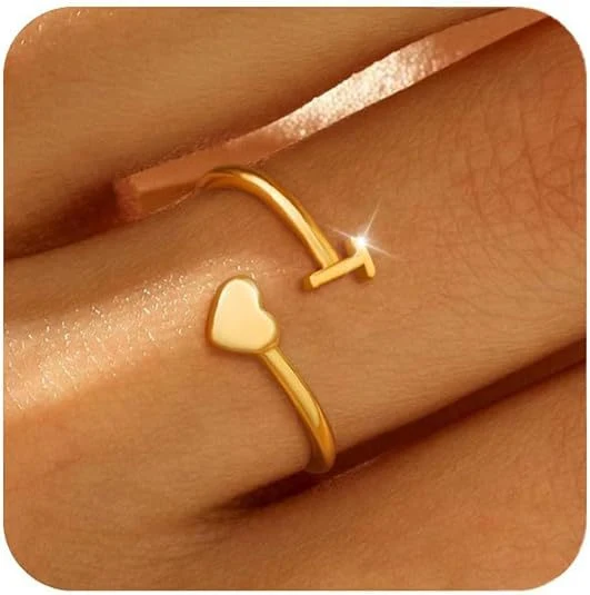 Anillo con 26 Letras en Inglés Chapado en Oro Real Joyería Sencilla y Elegante para Uso Diario, Regalo Personalizado Exclusivo