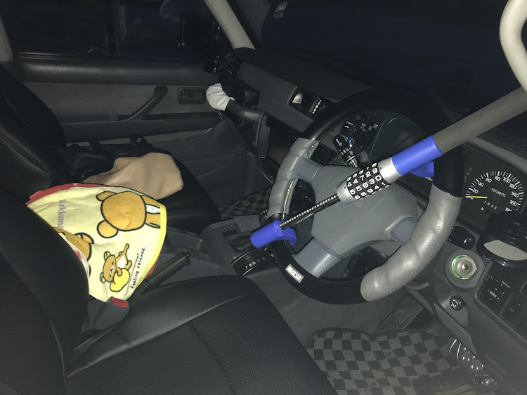 ランドクルーザー80の洗車に関するカスタム事例の投稿画像2枚目