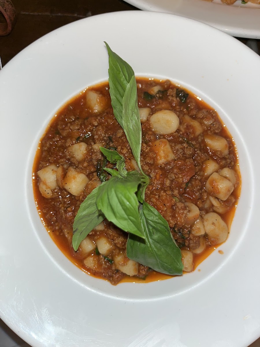 GF gnocchi bolognese