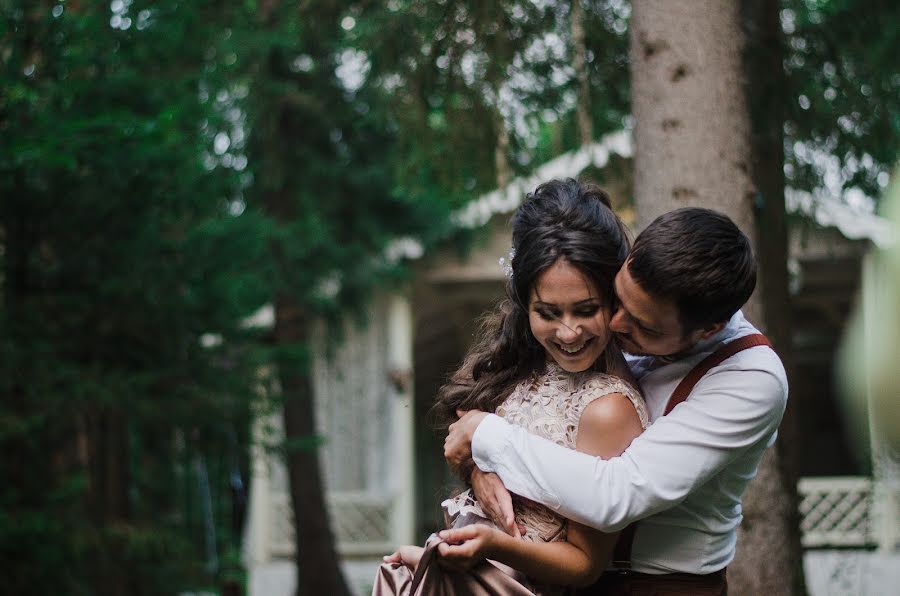 Wedding photographer Darya Chernyakova (darik). Photo of 10 March 2017