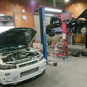 スカイライン GT-R BNR34