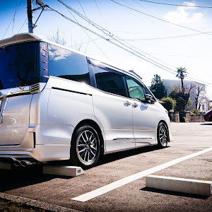 ノア ZRR80W