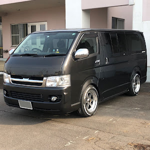 ハイエースバン KDH205V