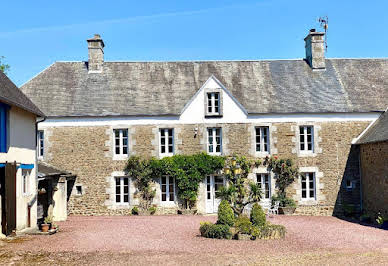 Maison avec piscine et jardin 16