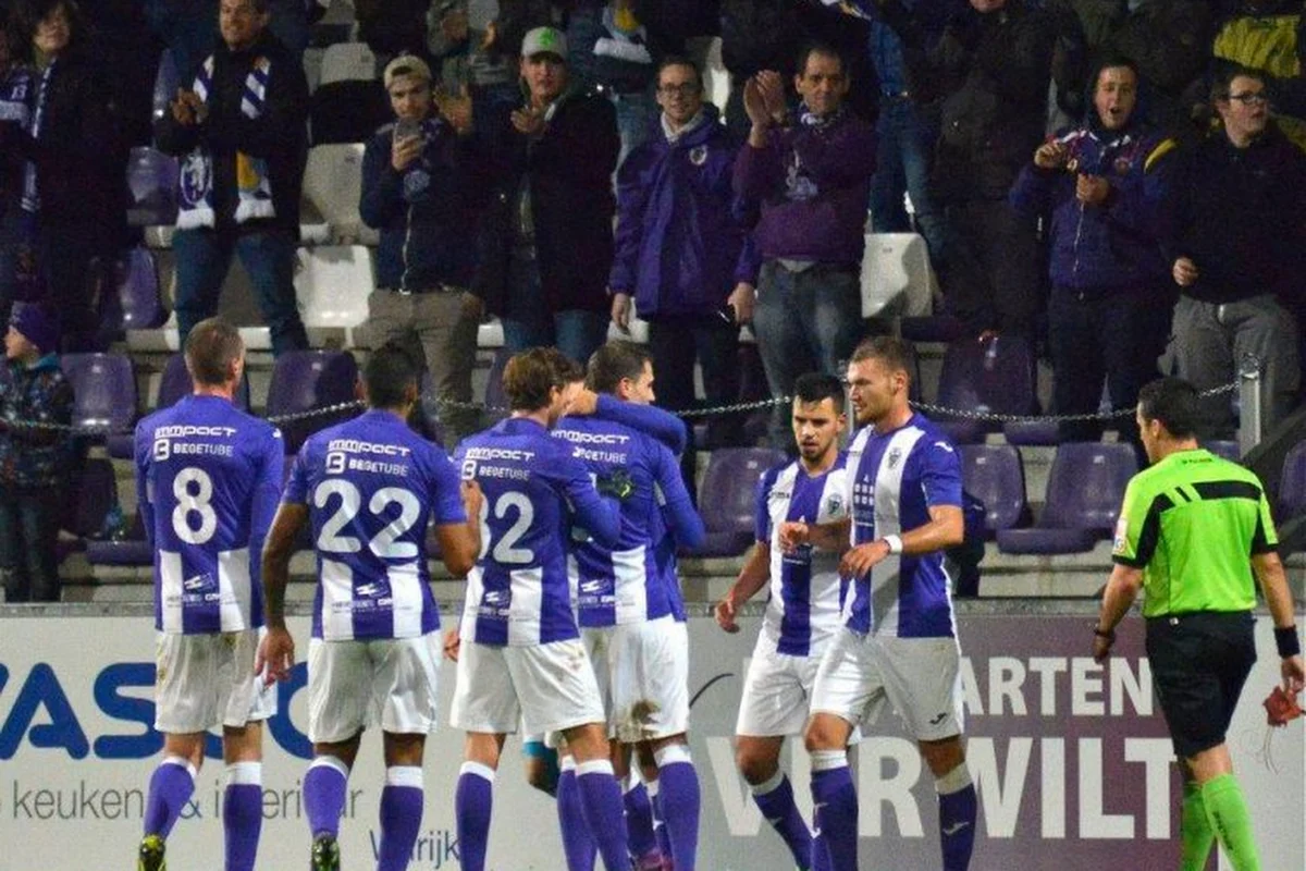 Spelers van Beerschot-Wilrijk laten zich volledig gaan: "Hard werken met een topsfeer"