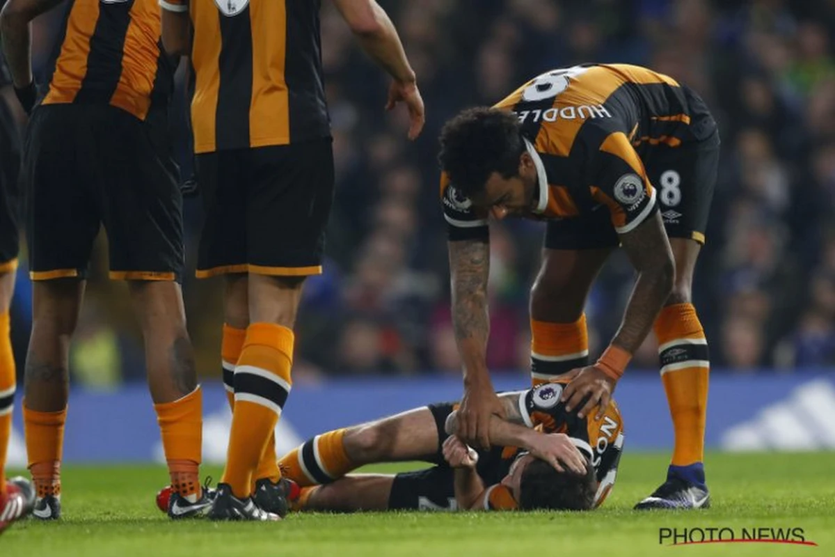 Un joueur de Premier League est contraint d'arrêter sa carrière