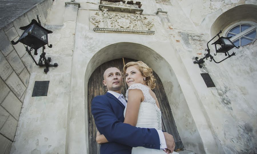 Fotógrafo de casamento Yuriy Rizhok (yurigi55). Foto de 23 de janeiro 2015