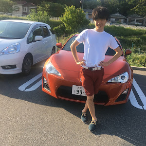 86