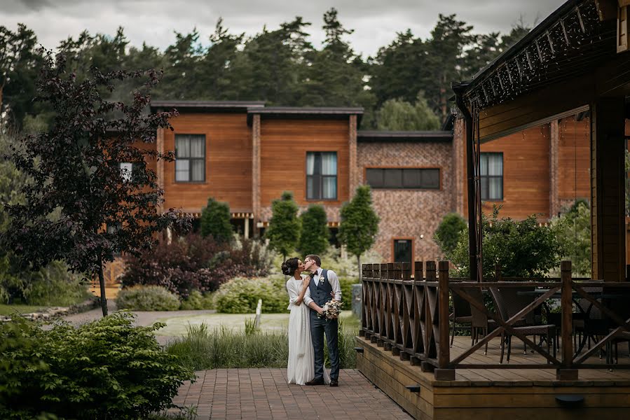 Svatební fotograf Leonid Leshakov (leaero). Fotografie z 9.července 2018