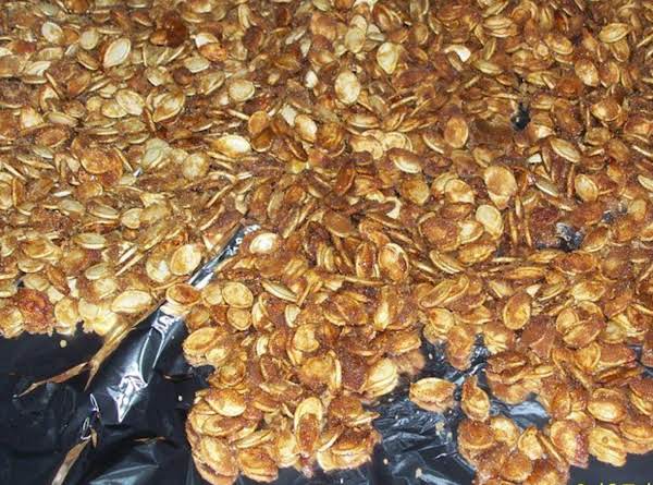 CARAMELIZED PUMPKIN SEEDS_image